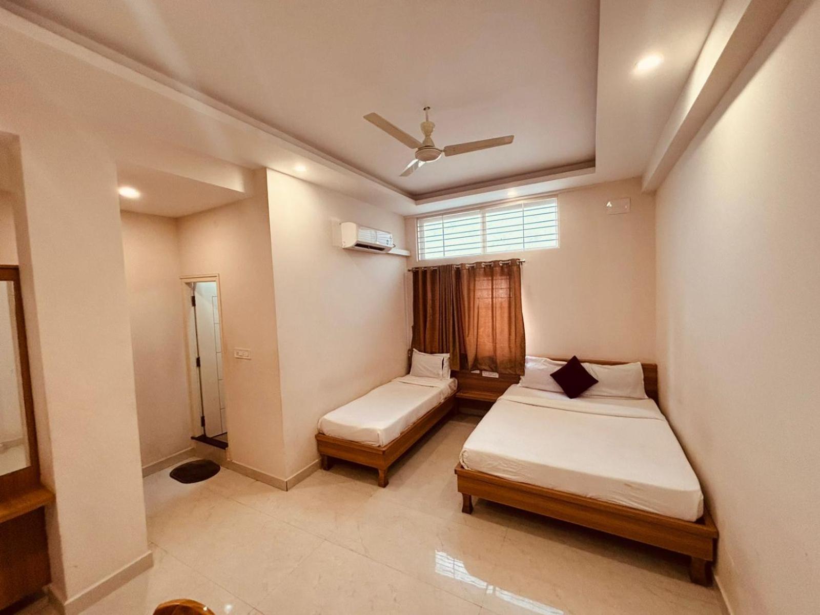 Seema Palace Inn 1 Km From Railwaystaion Mysore Exterior foto